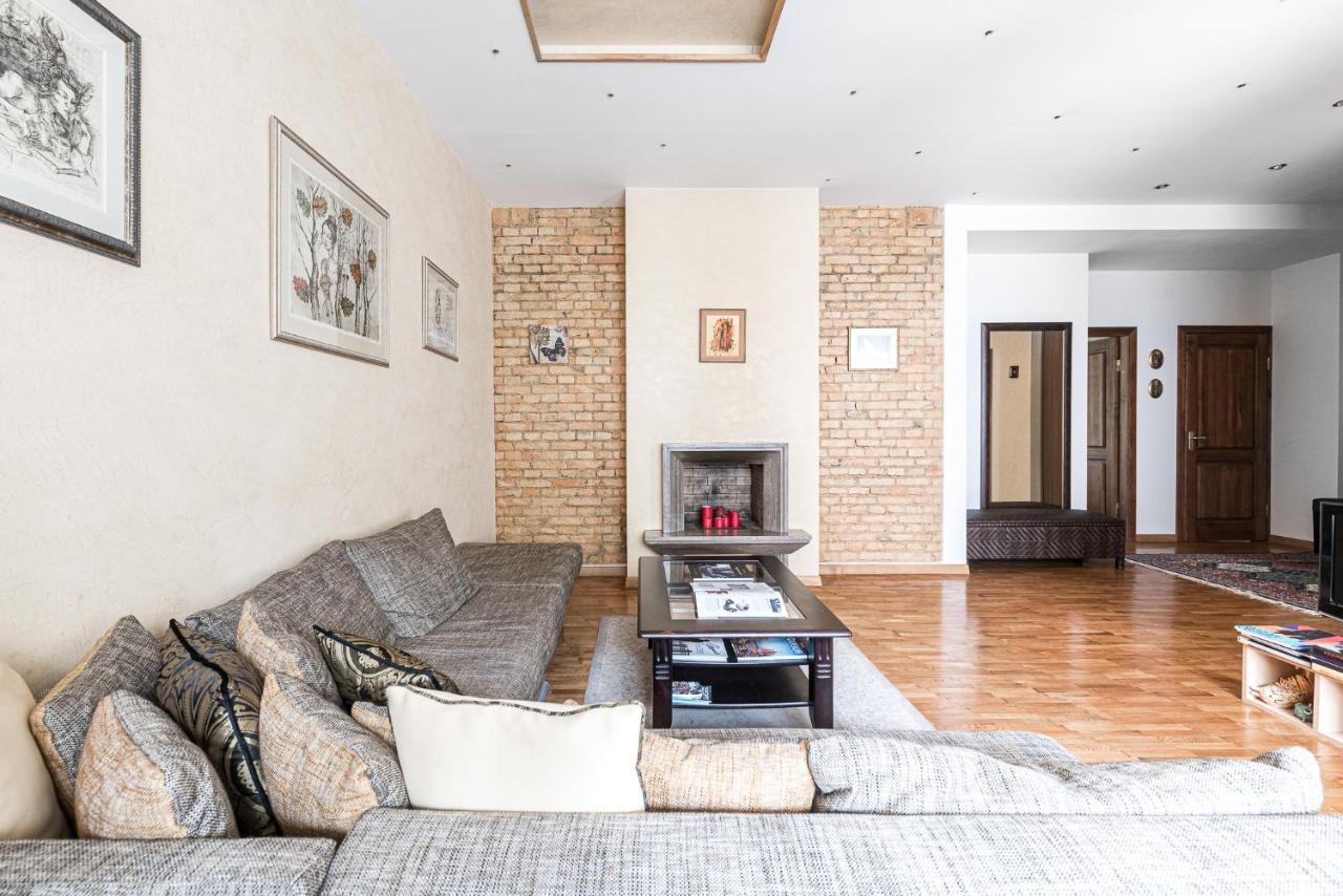 Angel House Vilnius, 8アパートメント エクステリア 写真