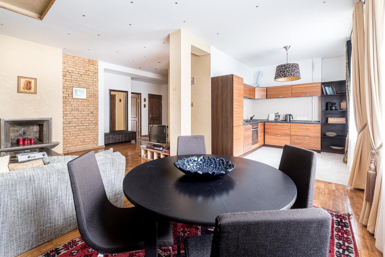 Angel House Vilnius, 8アパートメント エクステリア 写真